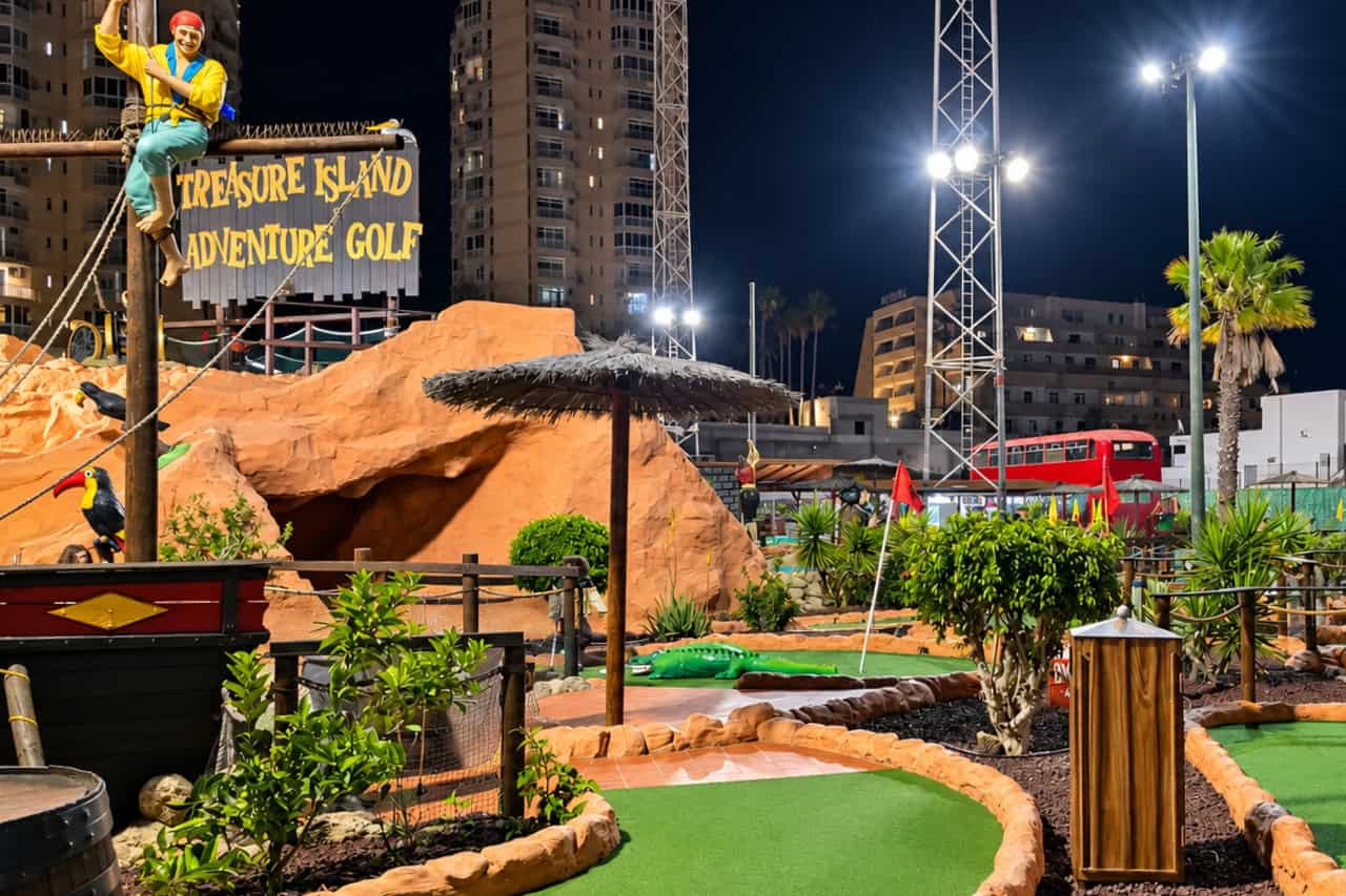 Collectible kaartartikelen voor Pirate Mini Golf, Club Canary collectie