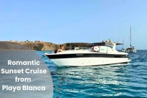 Romantica gita privata in barca al tramonto da Playa Blanca su un moderno yacht a Lanzarote.