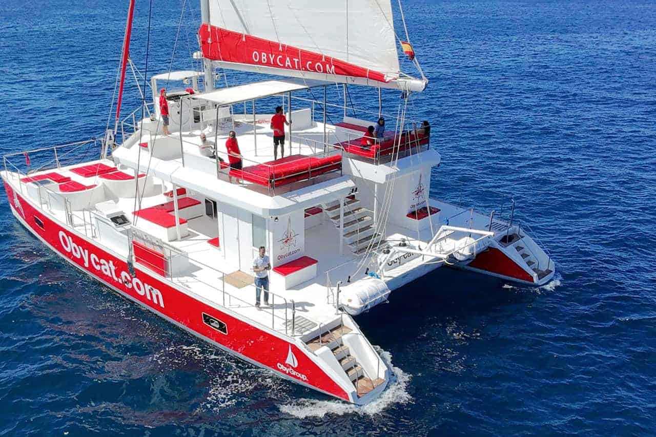 Катамаран Obycat и команда