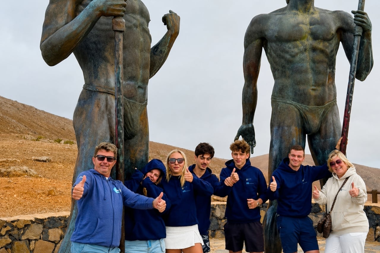Private tour group at the Guanche king statues near Betancuria in Fuerteventura