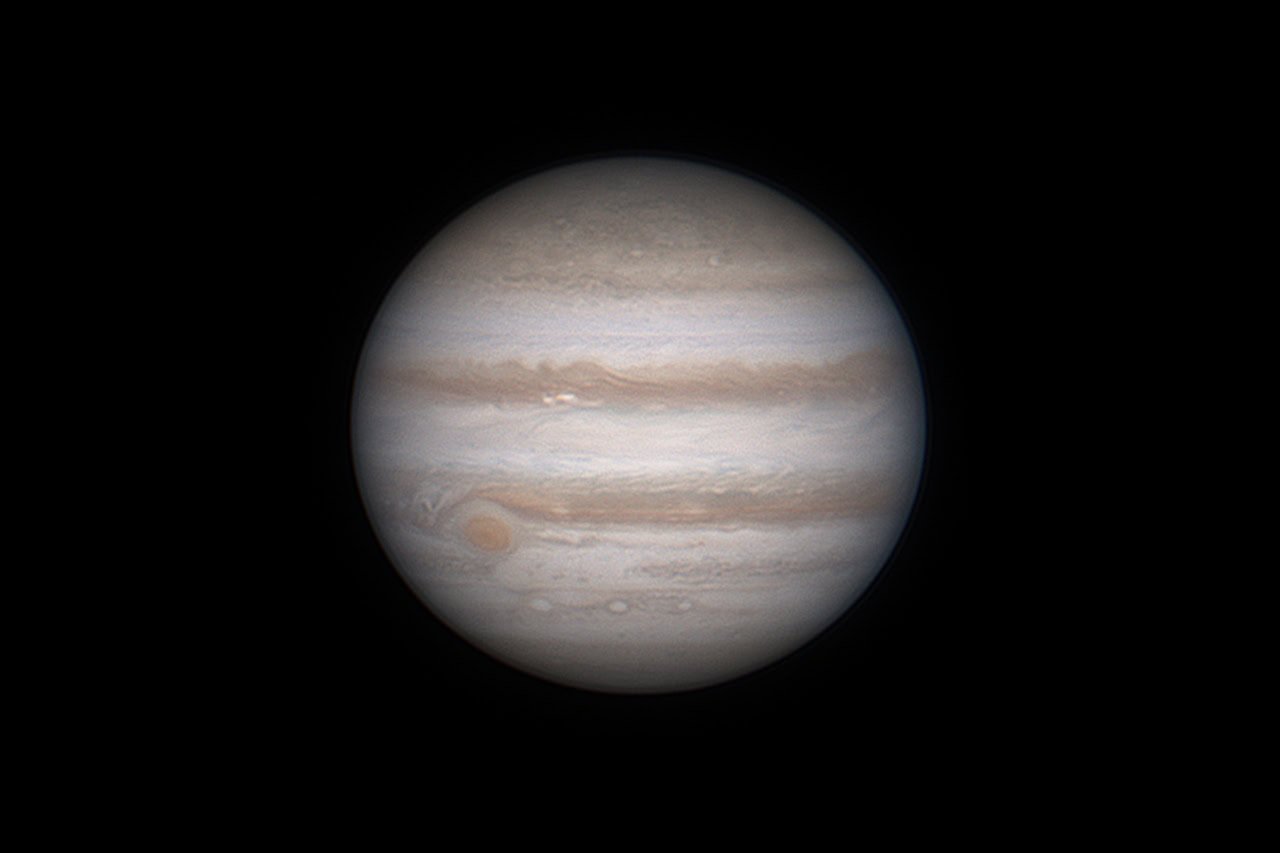 Jupiter planet seen through telescope during La Palma private astronomy tour