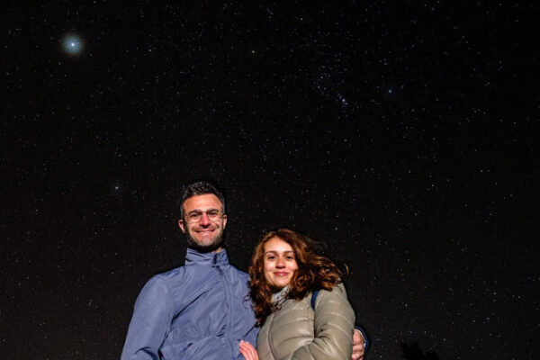 Couple enjoying the night sky during a Gran Canaria self drive stargazing tour