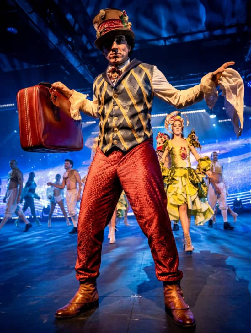 A costumed performer enters the stage during the Nomad dinner show in Gran Canaria