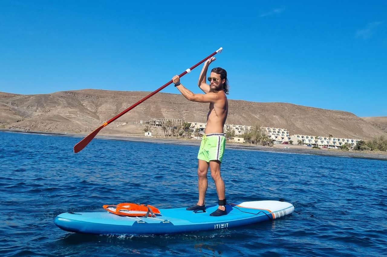 Paddle boarding session in Fuerteventura with Club Canary