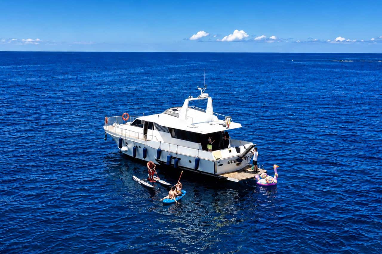 Gulliver yacht Tenerife private boat trip with paddle boards, floaties and water toys