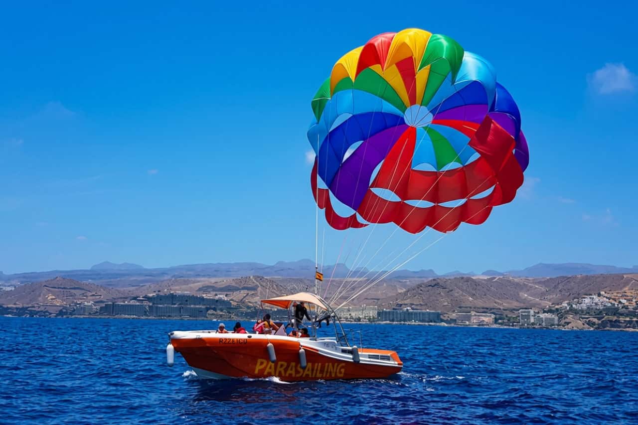Parasailing boat with parachute in Gran Canaria