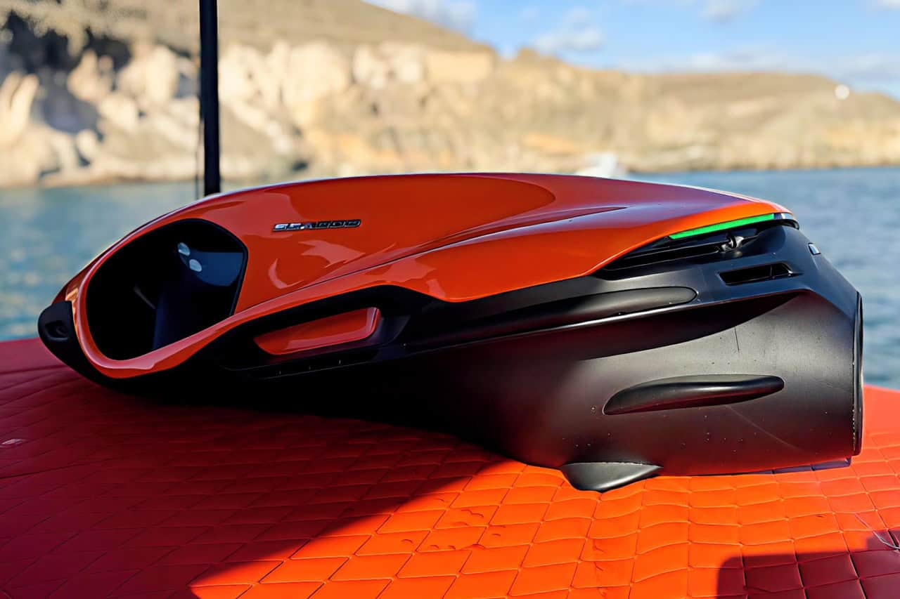 Seabob water toy on the BlackDune boat in Gran Canaria