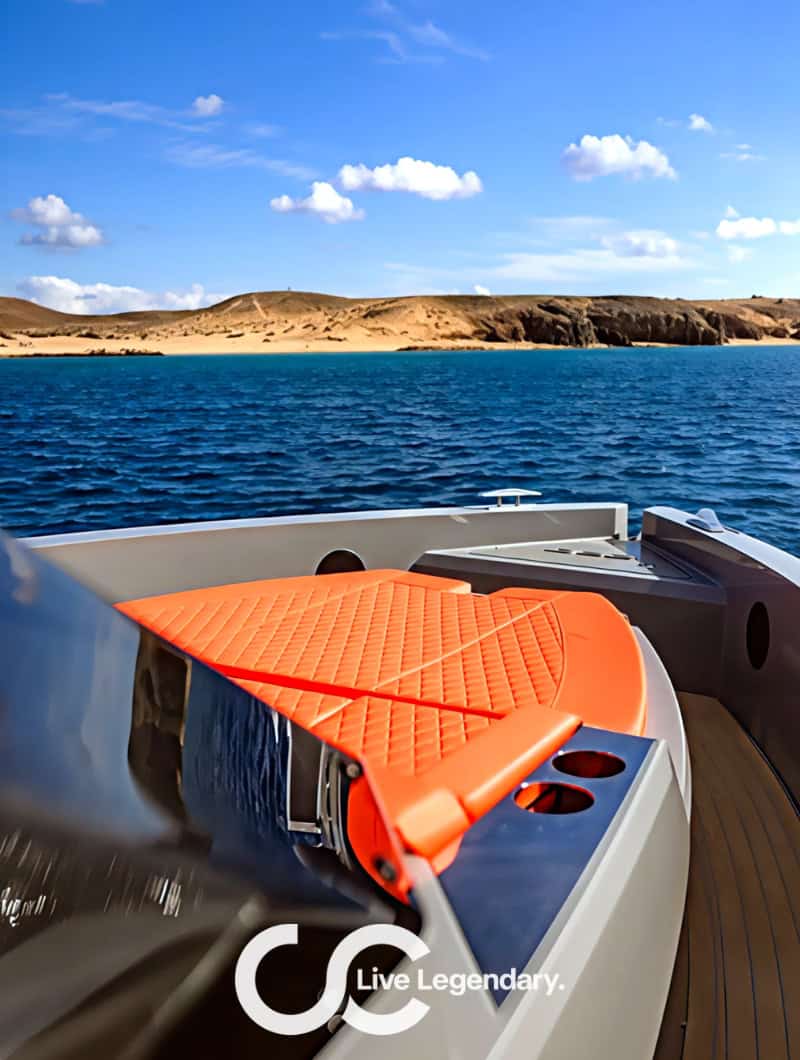 Sunbed deck of the BlackDune boat trip in Gran Canaria, booked with Club Canary