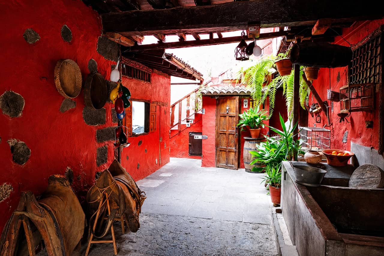 Traditional Canarian restaurant interior visited during the Tenerife Stars Excursion